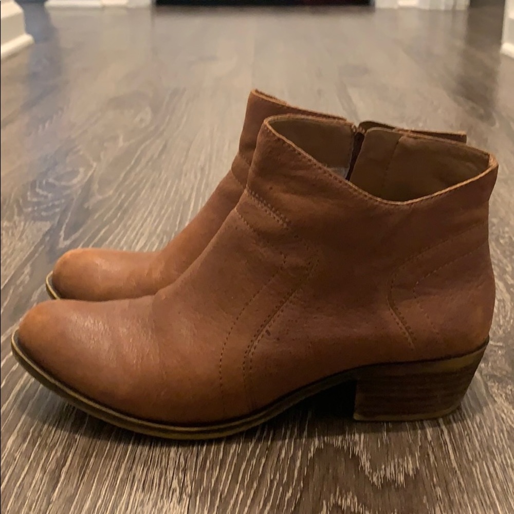 Lucky brand leather ankle boots